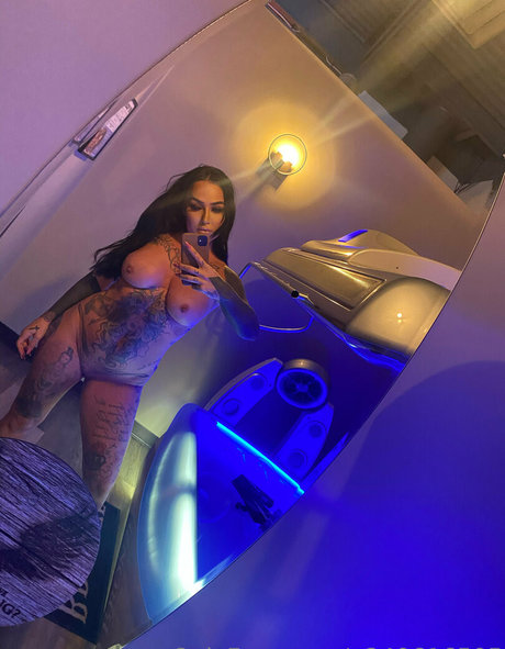 Getin loser21 裸モデル 画像