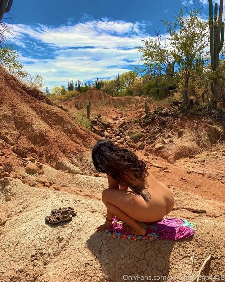 ボディビルダーヌードオンリーファンズ ヌード 写真