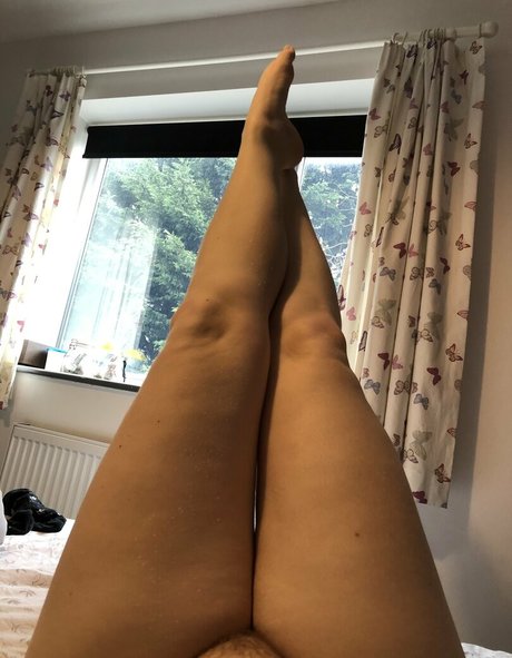 足 マンコ オンリーファンズ ホットxxx 写真