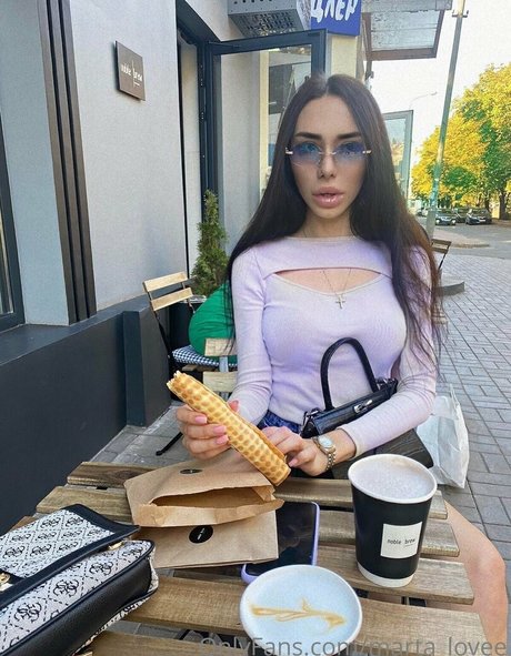 love is marta 無料のポルノスター 写真