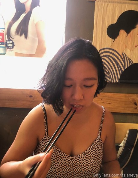 asianeva セックス女優 ギャラリー