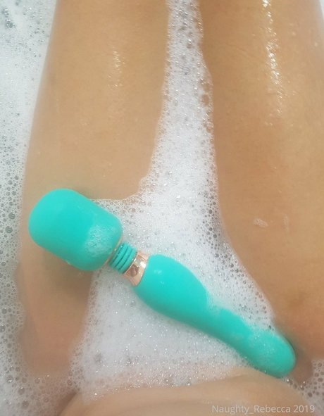 naughtyrebecca1 ヌードモデル 画像