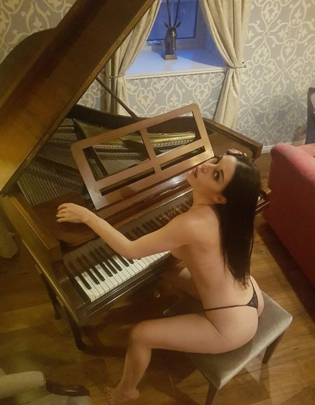 中出し 主観 オンリーファンズ ポルノ ギャラリー