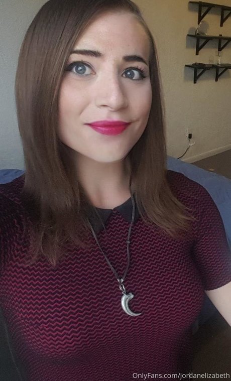 ミラーセルフィーオンリーファンズ ホットxxx 写真