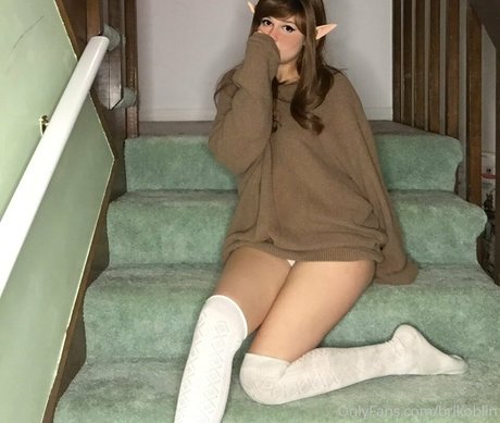 フェラチオ ティーン オンリーファンズ ヌード 写真