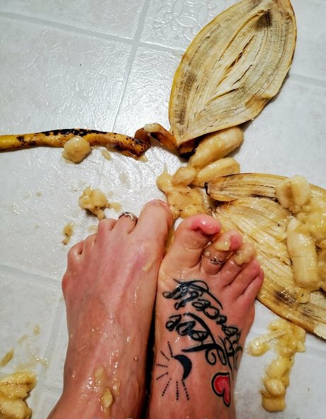 lovefiercelyfeet セクシーなポルノスター アーカイブ