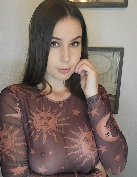 thisbishhh セクシーなポルノスター 写真