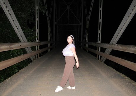 Kenzie A スター 裸 写真