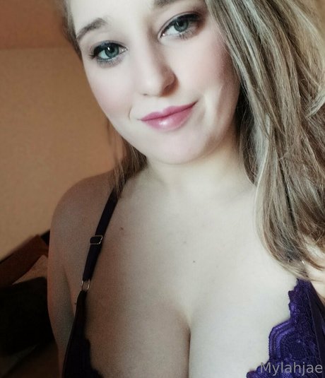 mylahjae 高品質モデル 画像