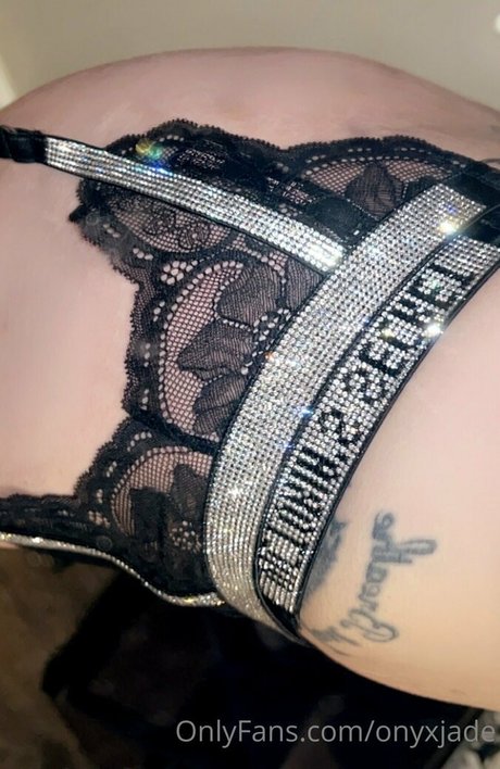 onyxjade ポルノスター 写真