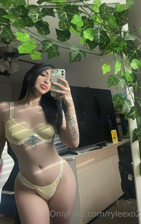 ryleexo2 ポルノスター 高品質 写真