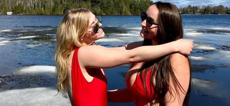 Lexi Thomas スター ヌード ギャラリー