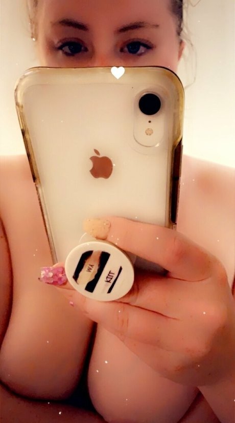 alassska 美しいポルノスター 写真