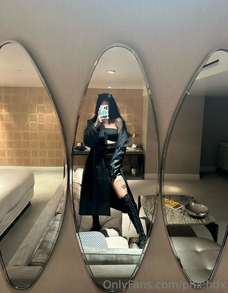 phx hdx 裸のポルノスター アーカイブ