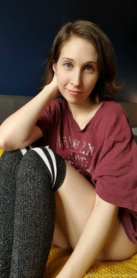 Aleenaxlaced トップスター 写真