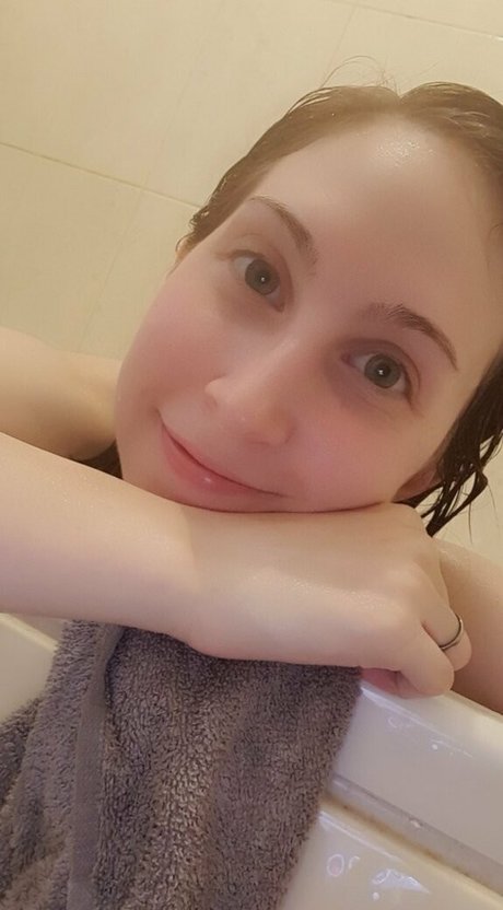 黒人3P オンリーファンズ アートxxx 画像