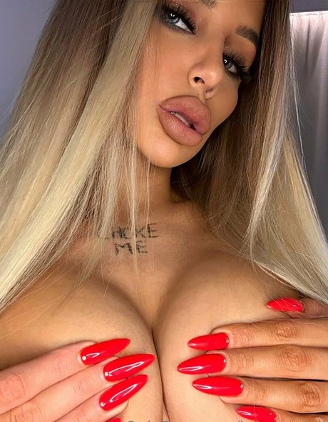 Laura Mezyk アダルトモデル アーカイブ