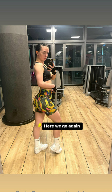 赤毛のセックスオンリーファンズ エロ 画像