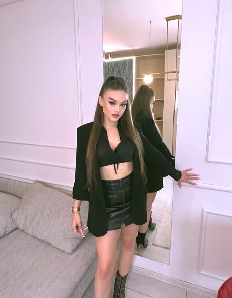 renatabianca1 スターセックス 写真