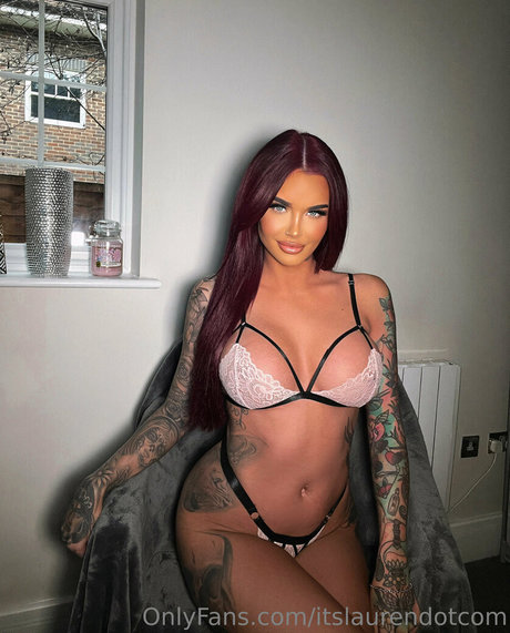 Itslaurendotcom セックスモデル ギャラリー