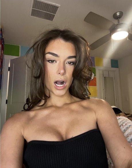 毛深いアジア人オンリーファンズ xxx 画像