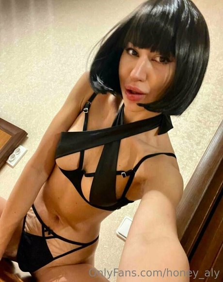 honey aly ホットなポルノスター アーカイブ