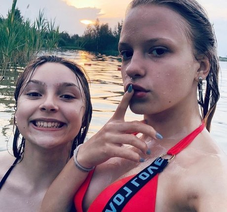 Dasha Ozornica トップポルノスター 画像