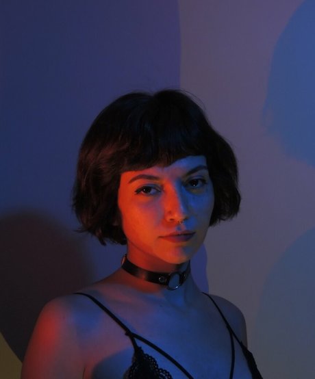 Busra cabuk ポルノスター 写真