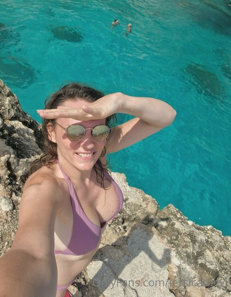 jessicatdevil エロティック女優 写真