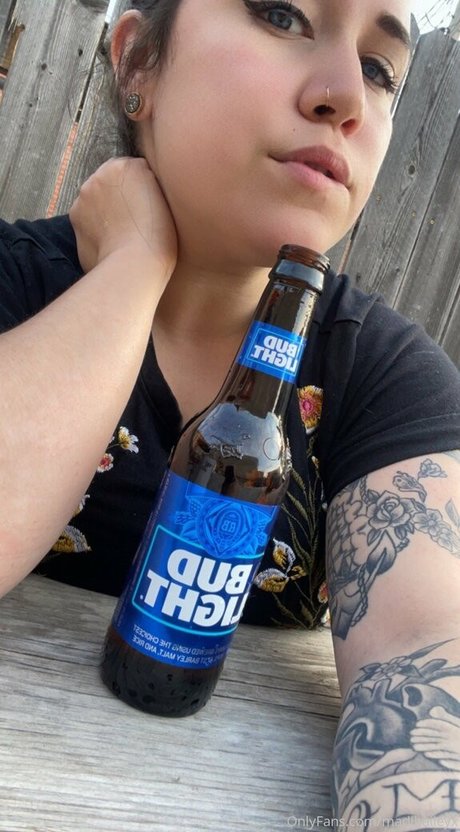 madibaileyx ホットなポルノスター 写真