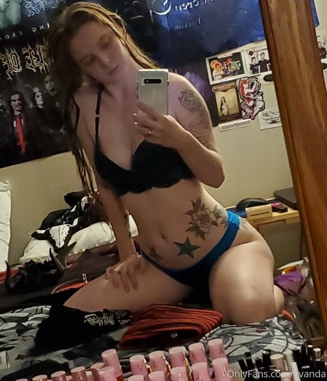 ランジェリーヌードオンリーファンズ 無料 ギャラリー