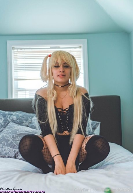 ストリップショー オンリーファンズ ホットセックス 写真