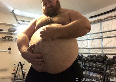 陸軍の熟女オンリーファンズ 無料ポルノ 画像