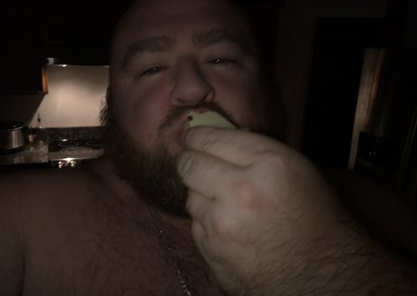 痴女妻オンリーファンズ セクシー裸 写真