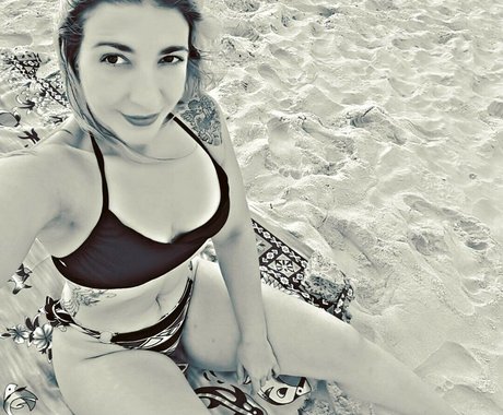 CriptoGirl アダルトモデル 写真