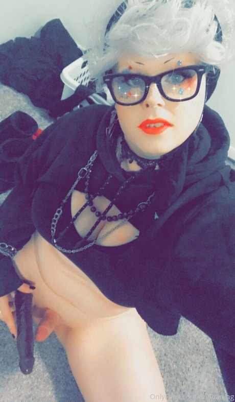 フィットネス 裸 オンリーファンズ パーフェクト 画像