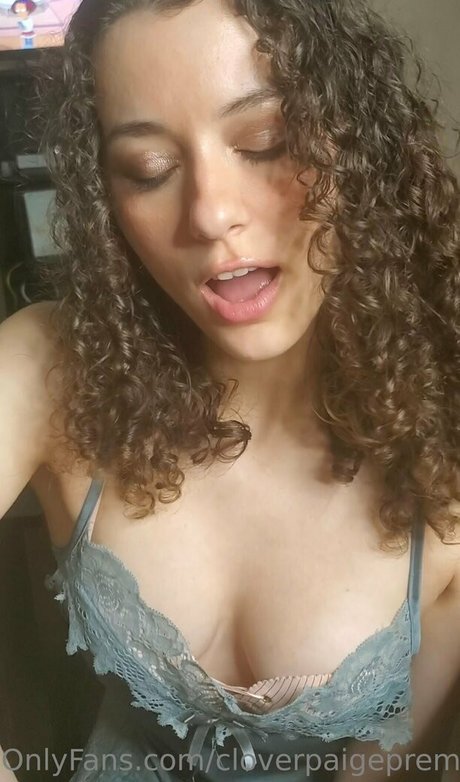 cloverpaigepremium 無料スター 画像