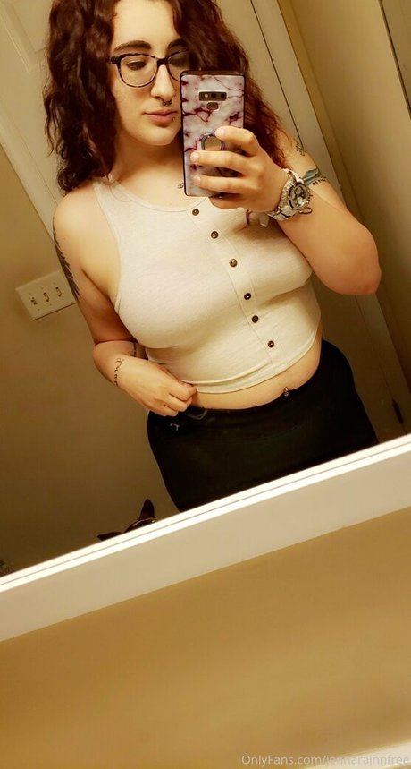 jennarainnfree ヌード女優 画像