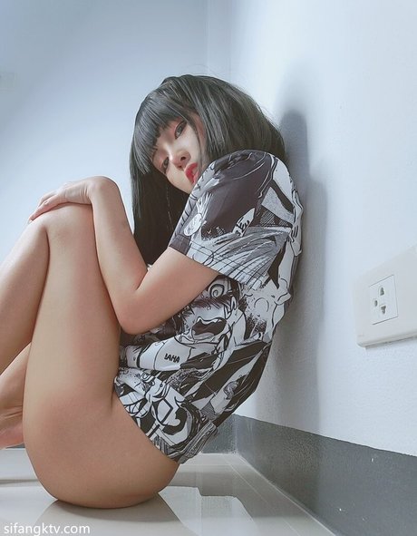 Yamisung 美しいポルノスター ギャラリー