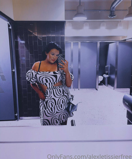 alexletissierfree ポルノモデル 写真