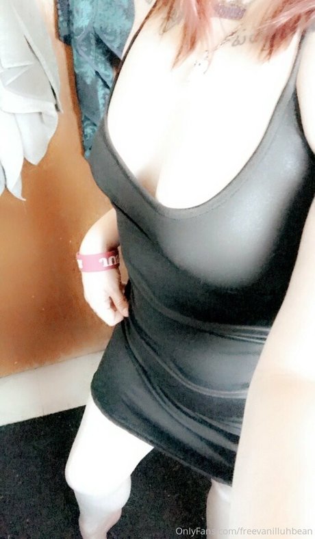 POV 熟女 オンリーファンズ 美しいヌード 画像