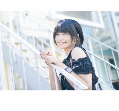 ティーンの射精オンリーファンズ 無料裸 画像