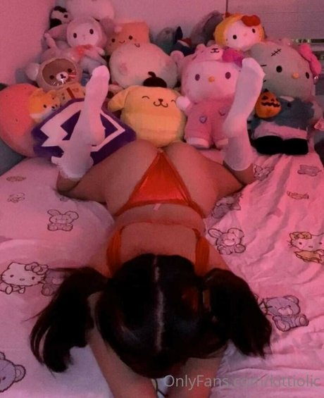 老母オンリーファン エロチック 画像