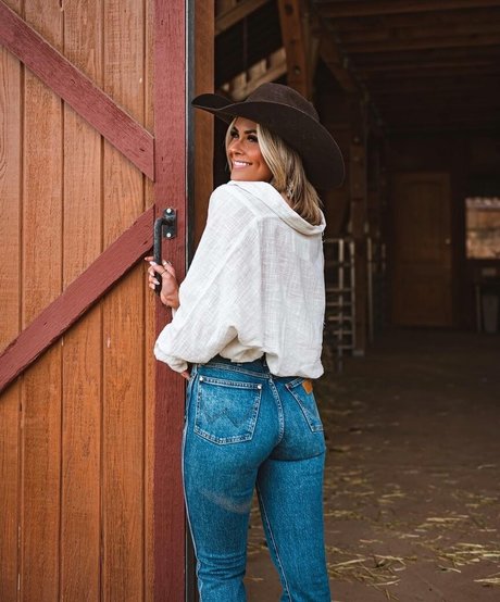 Chloe Trujillo 最高の女優 画像