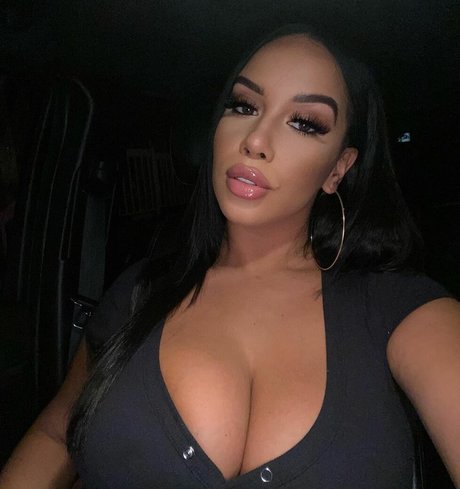 Kaemichelle ポルノスター 画像