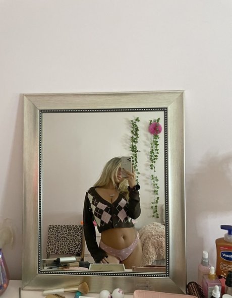 Lila Merlino 素敵なモデル アーカイブ