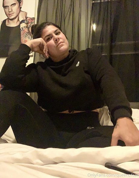 queenofcali 無料女優 ギャラリー