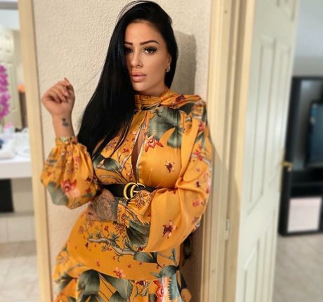 monicasuarez アートモデル アーカイブ