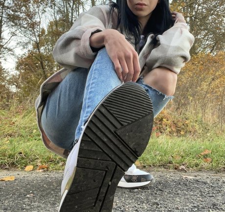 巨尻熟女オンリーファンズ ポルノ 画像