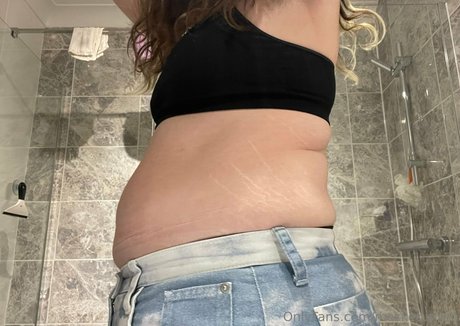 masked siren 完璧なポルノスター 画像